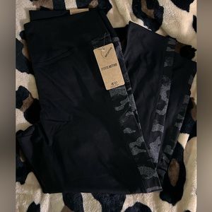 VS PINK Active Ultimate Leggings